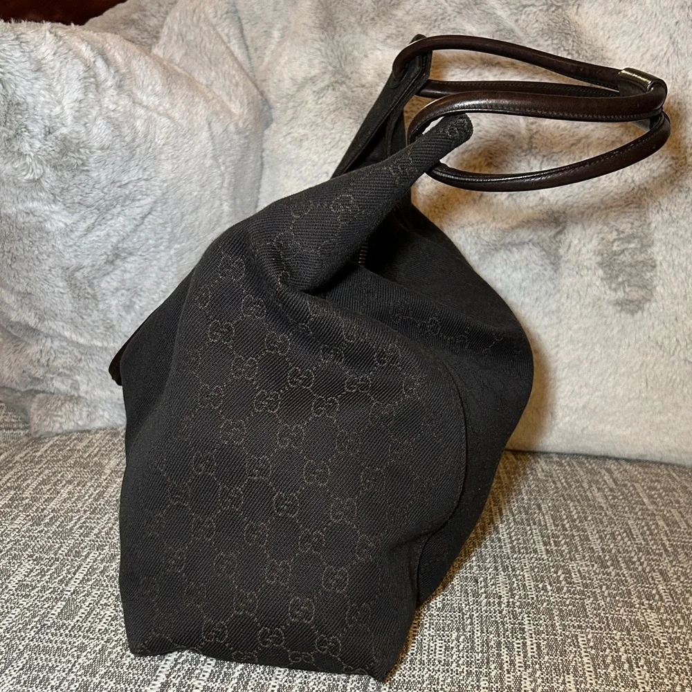 213. Gucci Dark Brown GG Hobo Bag